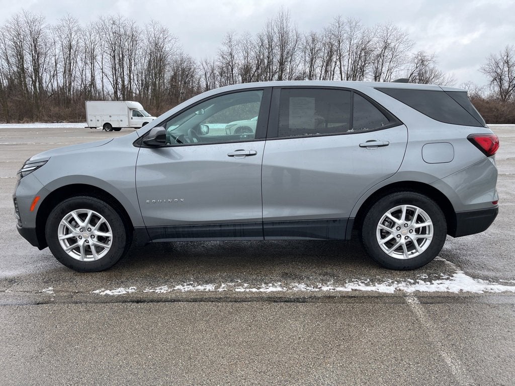 2023 Chevrolet Equinox LS