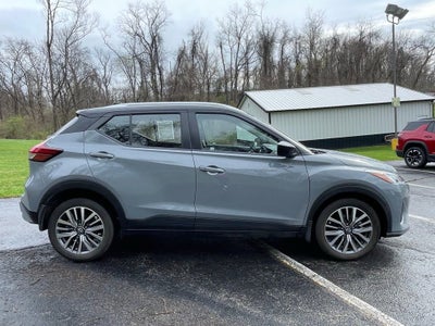 2024 Nissan Kicks SV Xtronic CVT