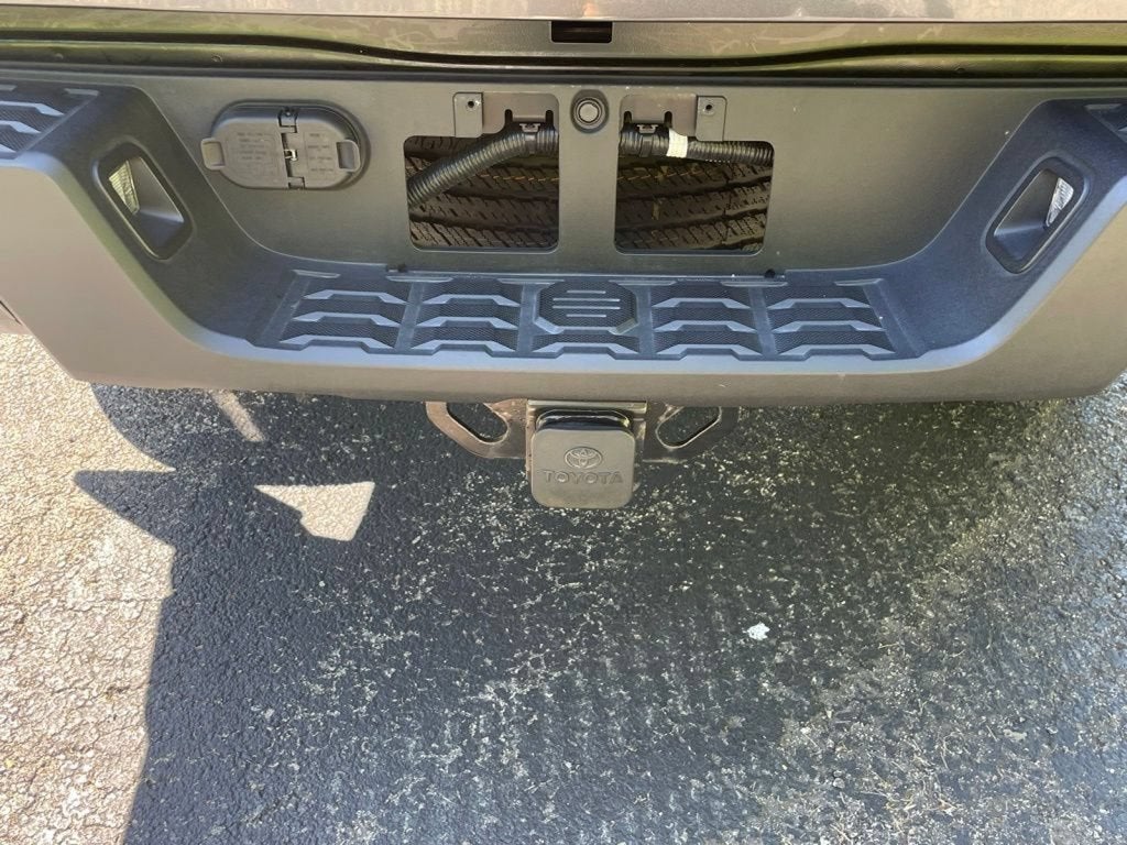 2021 Toyota Tacoma 4WD SR