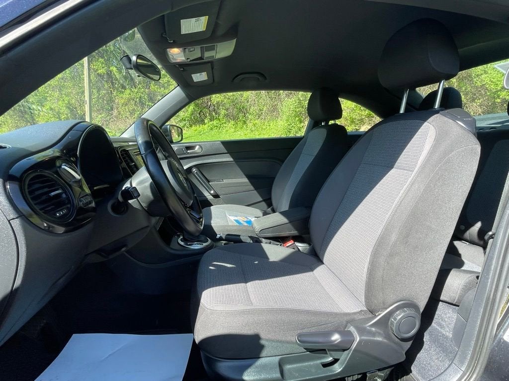 2019 Volkswagen Beetle 2.0T S