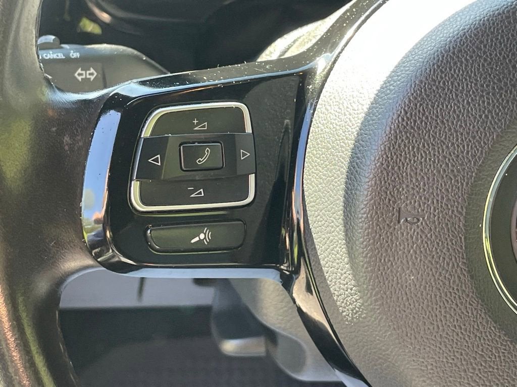 2019 Volkswagen Beetle 2.0T S