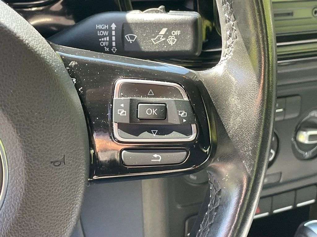 2019 Volkswagen Beetle 2.0T S