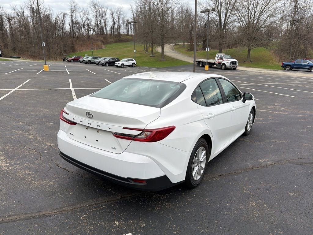 2025 Toyota Camry LE