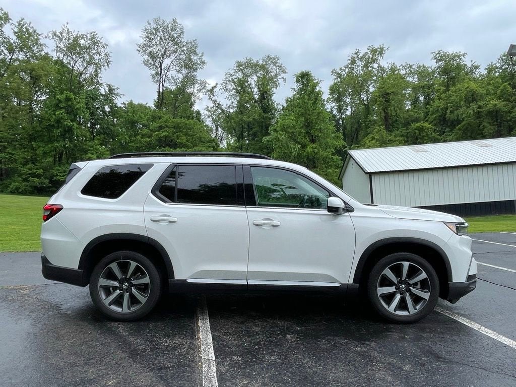 2025 Honda Pilot Touring
