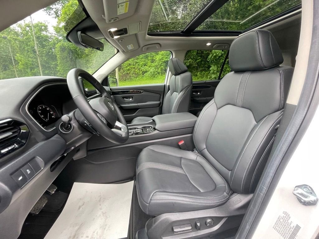 2025 Honda Pilot Touring