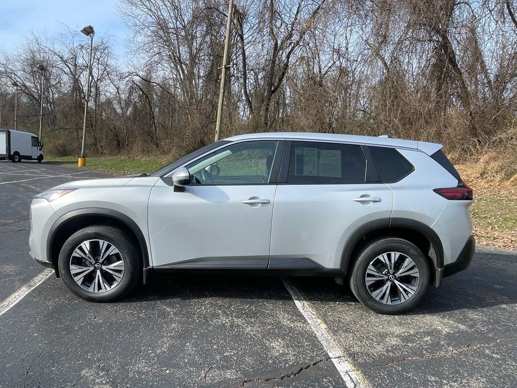 2022 Nissan Rogue SV Intelligent AWD