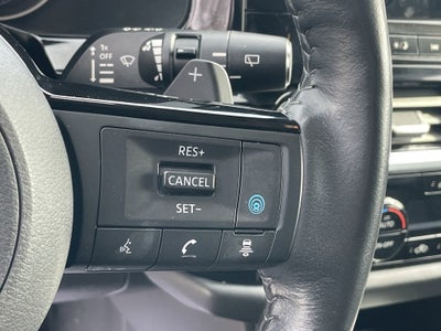 2023 Nissan Pathfinder SL 4WD