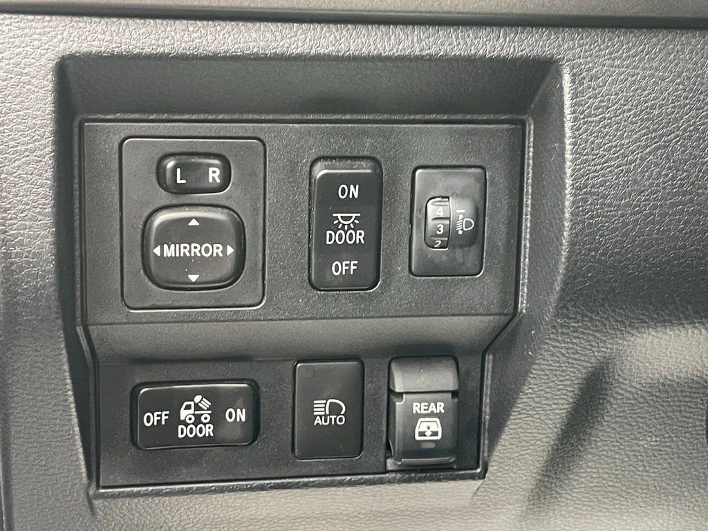 2020 Toyota Tundra 4WD SR5