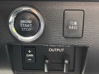 2020 Toyota Tundra 4WD SR5
