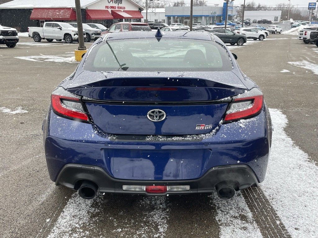 2024 Toyota GR86 Premium