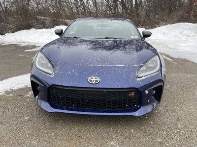 2024 Toyota GR86 Premium