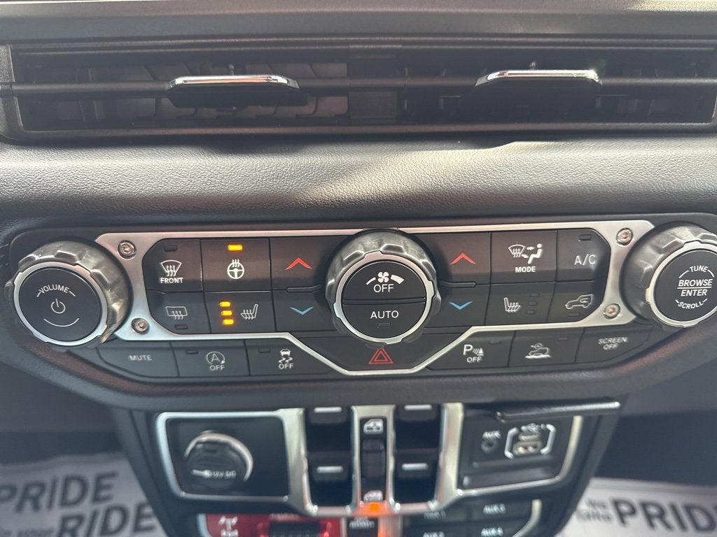 2025 Jeep Gladiator Mojave X