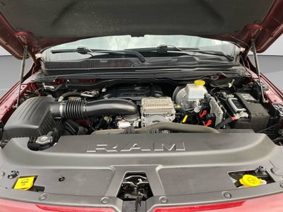 2022 RAM 1500 Big Horn Crew Cab 4x4 5'7" Box