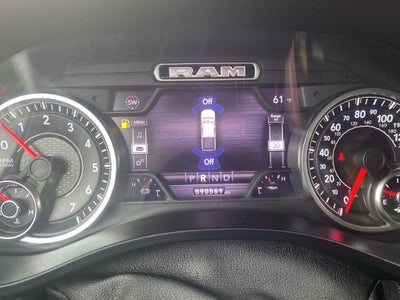 2020 RAM 1500 Big Horn Crew Cab 4x4 5'7" Box