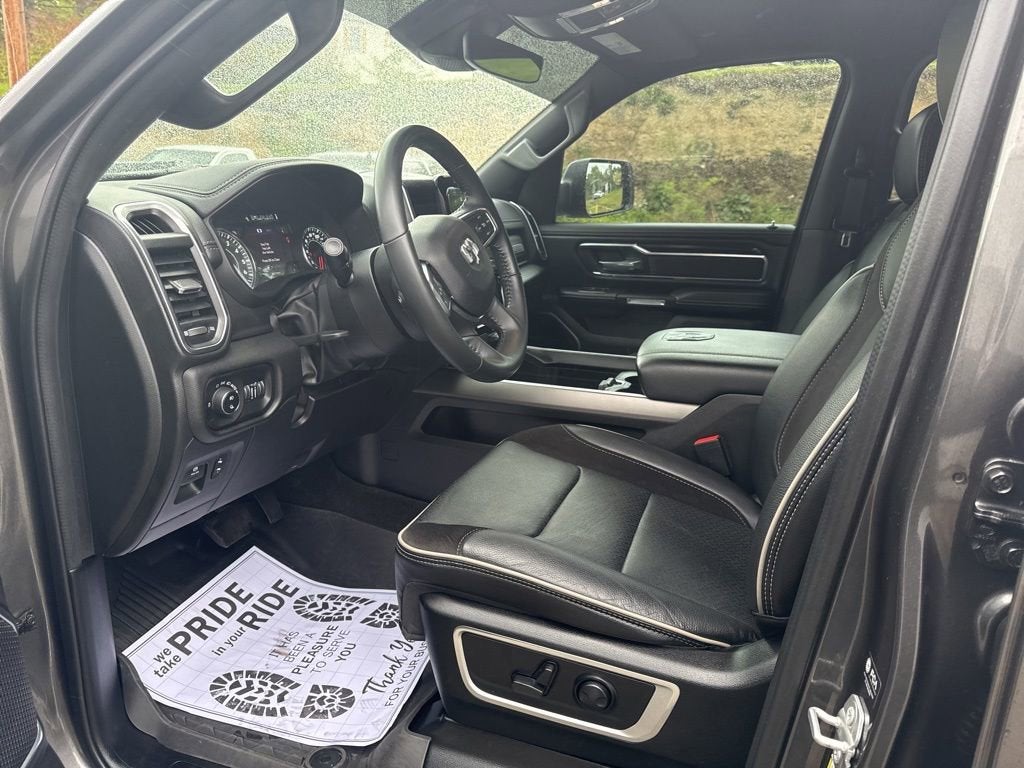 2023 RAM 1500 Laramie Crew Cab 4x4 5'7" Box