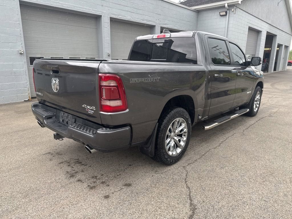 2023 RAM 1500 Laramie Crew Cab 4x4 5'7" Box