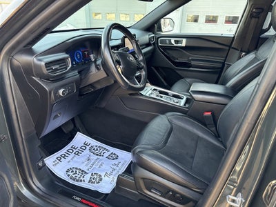 2022 Ford Explorer ST