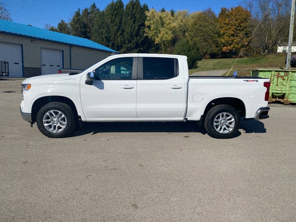 2022 Chevrolet Silverado 1500 LT (2FL)