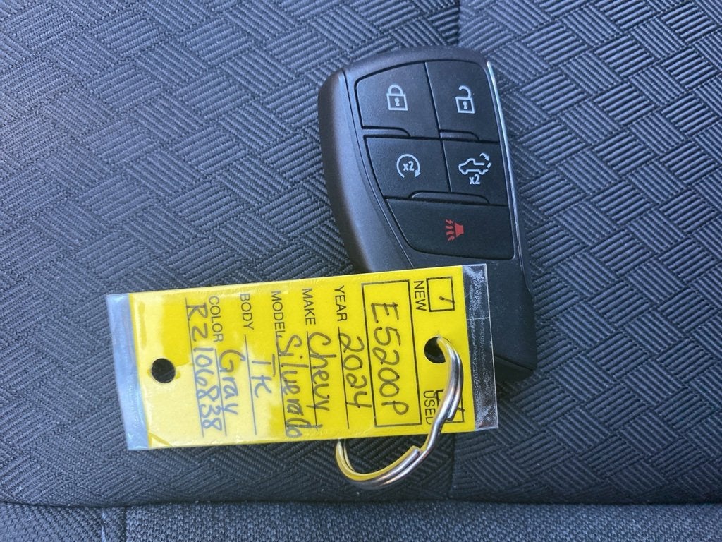 2024 Chevrolet Silverado 1500 LT (2FL)