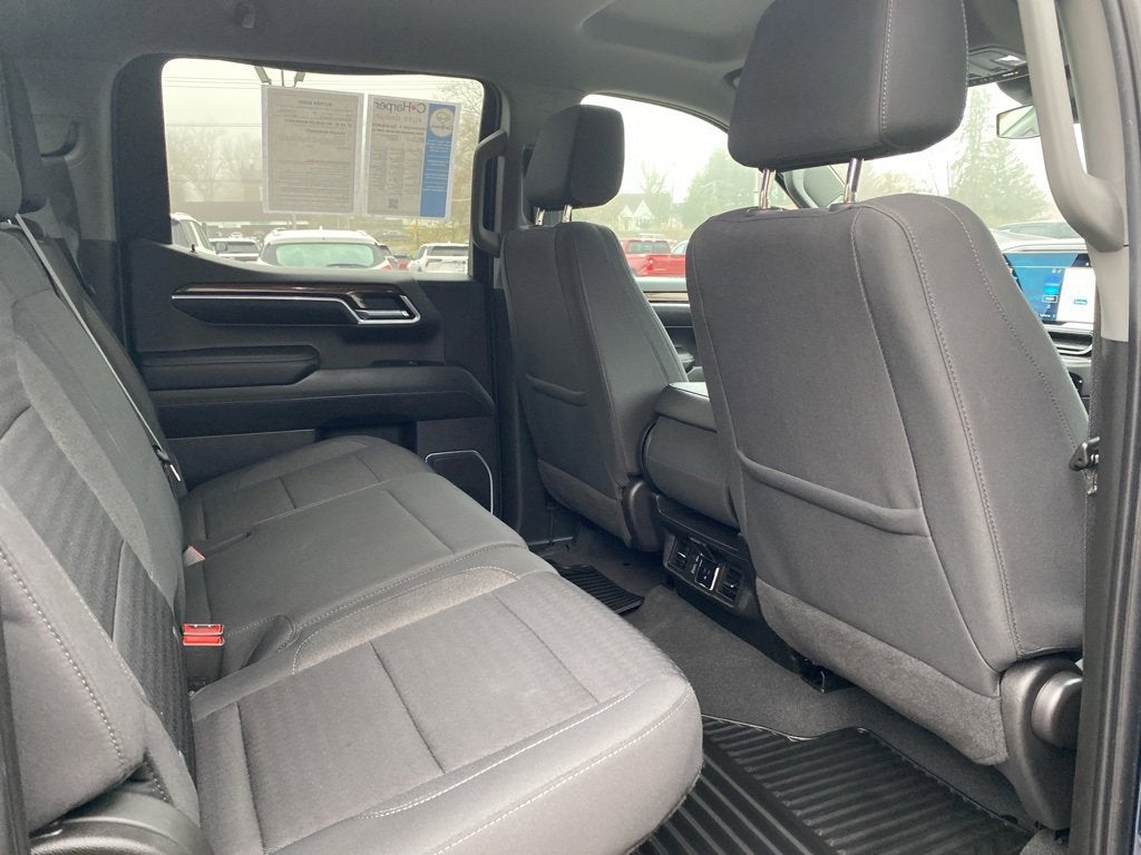 2022 Chevrolet Silverado 1500 LT (2FL)