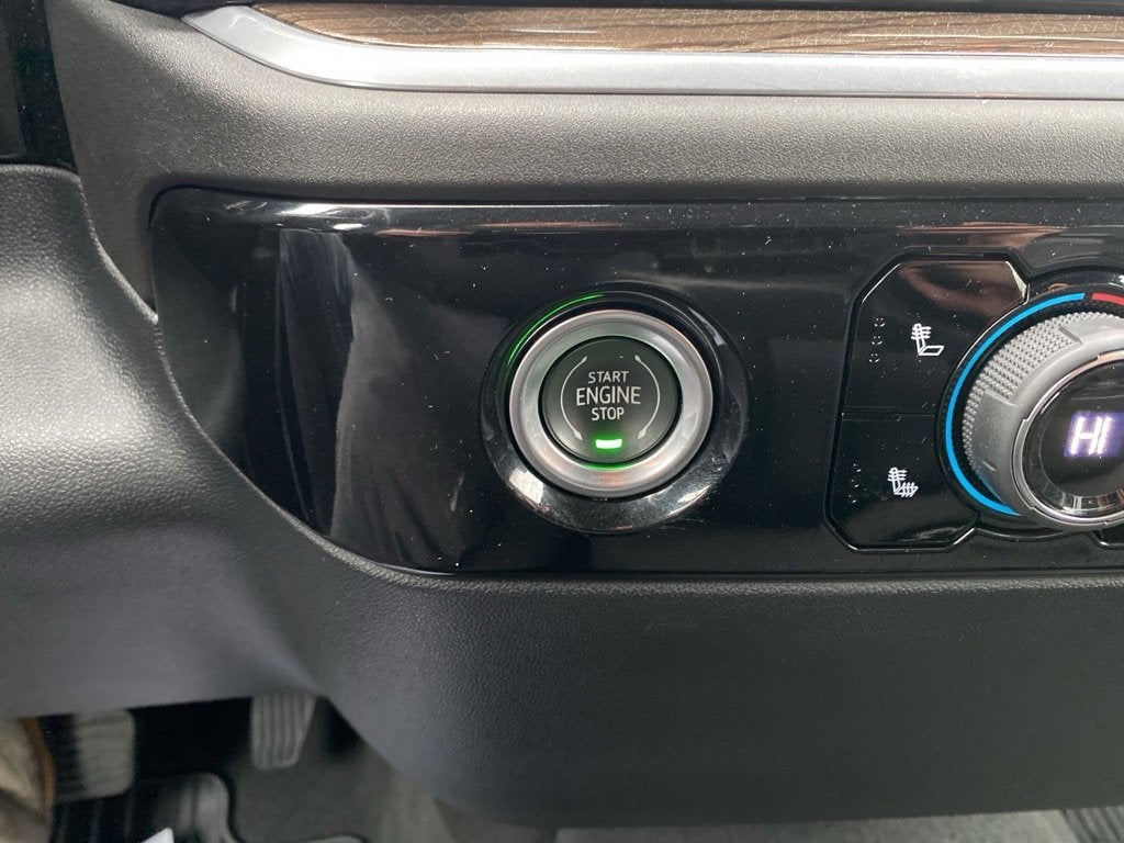 2022 Chevrolet Silverado 1500 LT (2FL)