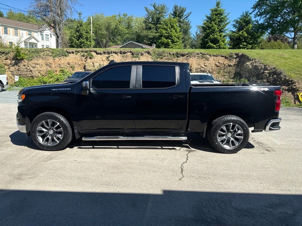 2024 Chevrolet Silverado 1500 LT (2FL)