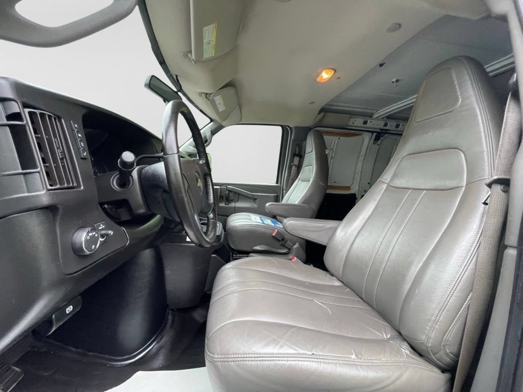 2021 Chevrolet Express Cargo 3500 RWD 3500 Regular Wheelbase WT