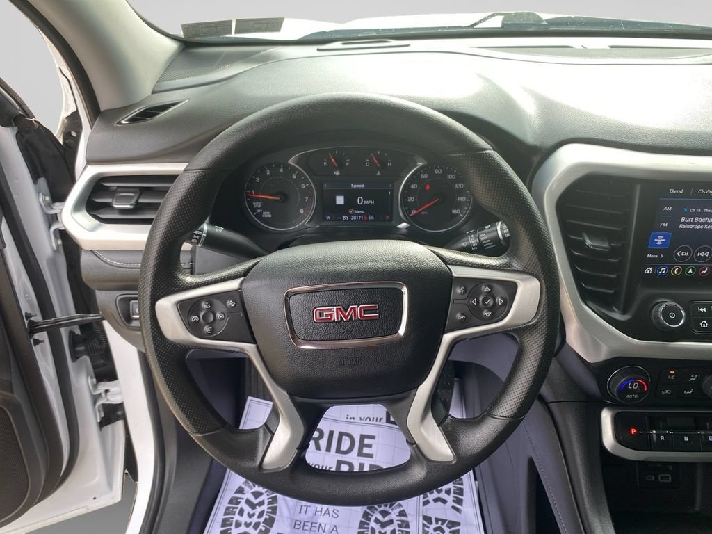 2023 GMC Acadia SLE
