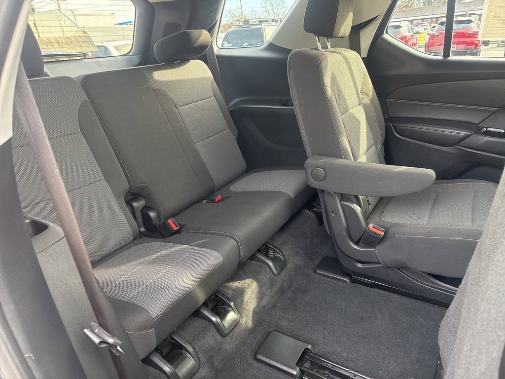 2020 Chevrolet Traverse LT Cloth