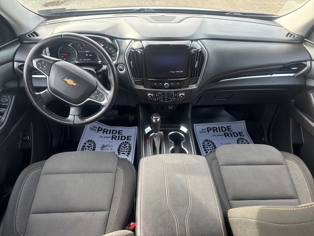 2020 Chevrolet Traverse LT Cloth