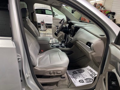 2020 Chevrolet Traverse LT Leather