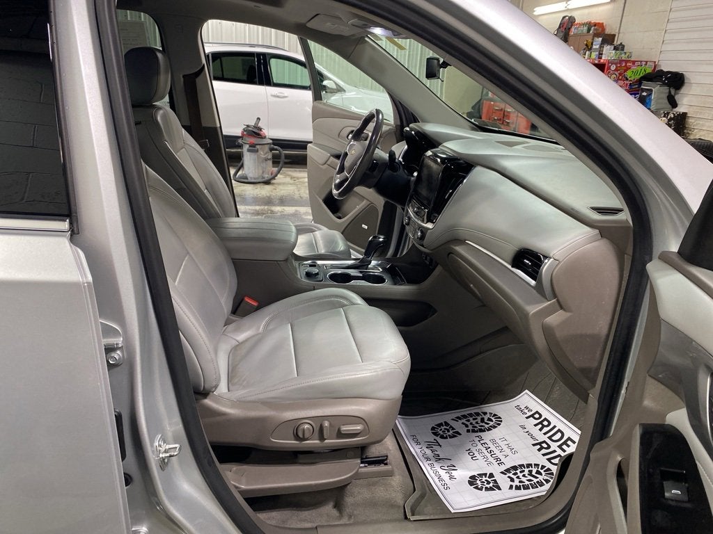 2020 Chevrolet Traverse LT Leather