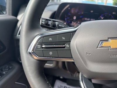 2025 Chevrolet Suburban LT