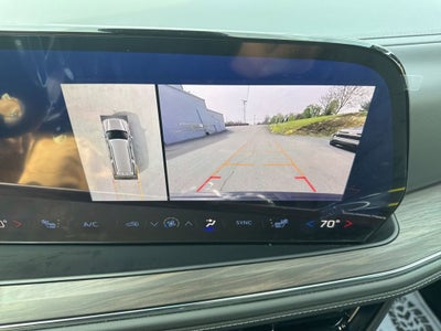 2025 Chevrolet Suburban LT