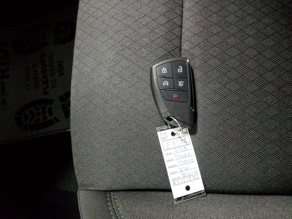 2025 Chevrolet Tahoe LS