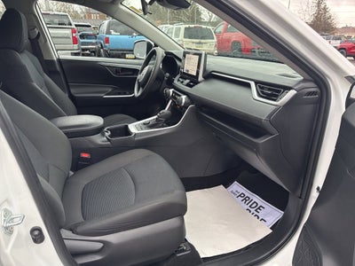 2024 Toyota RAV4 Hybrid LE