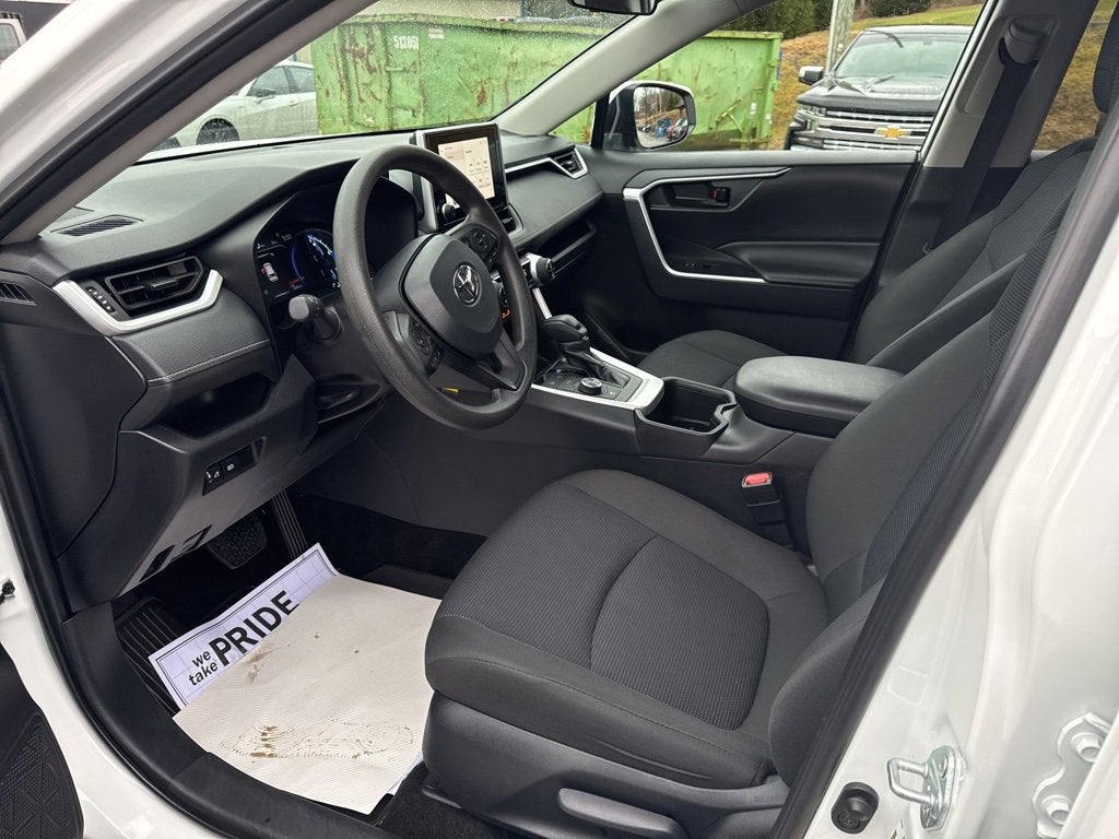 2024 Toyota RAV4 Hybrid LE