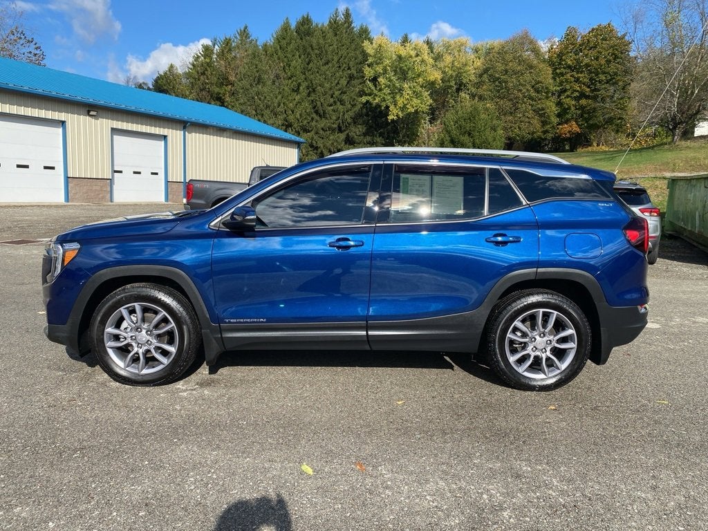 2022 GMC Terrain SLT