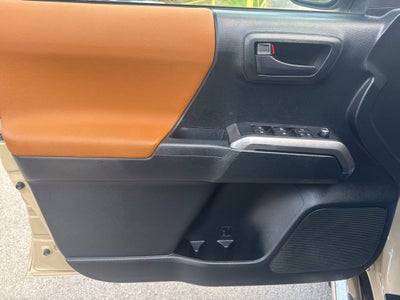 2016 Toyota Tacoma SR5 V6