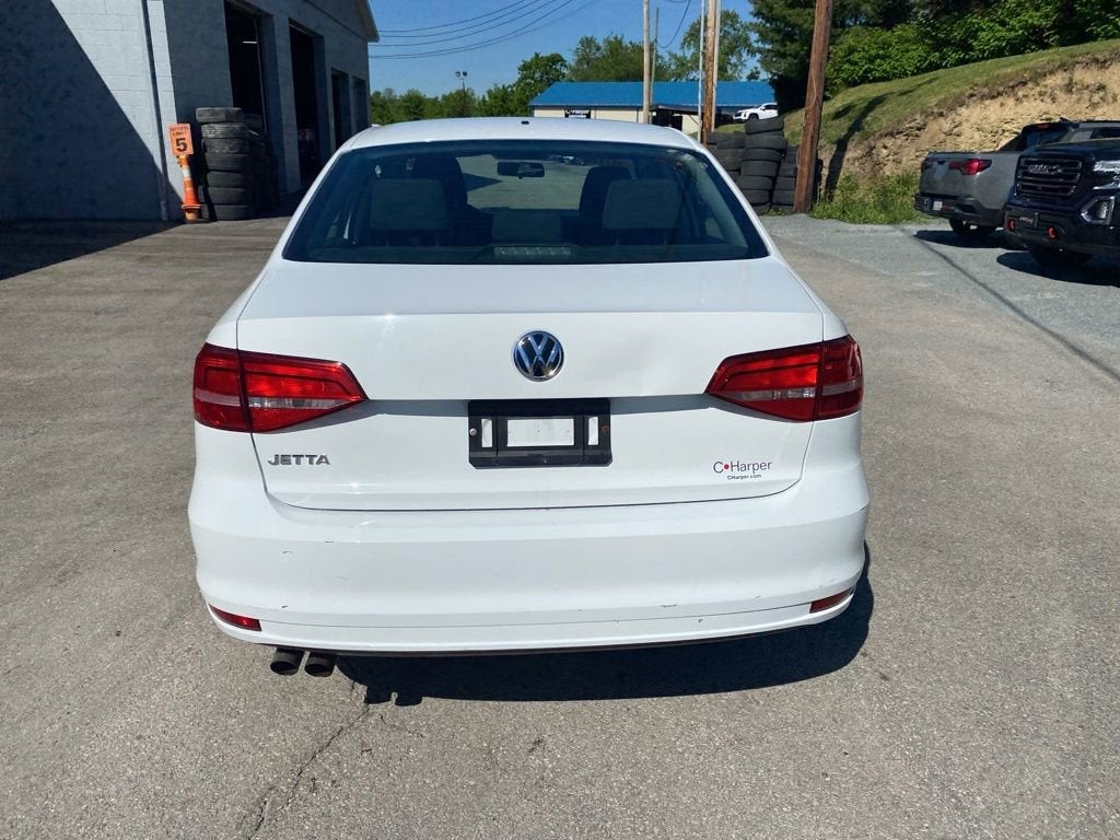 2015 Volkswagen Jetta 2.0L S