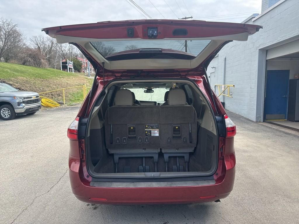 2019 Toyota Sienna XLE Premium 7 Passenger