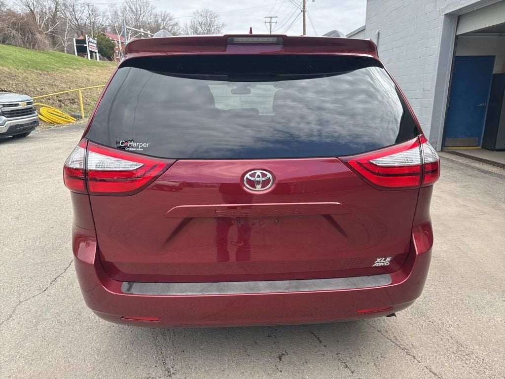 2019 Toyota Sienna XLE Premium 7 Passenger