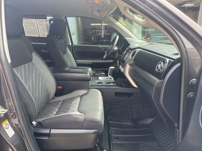 2019 Toyota Tundra SR5 5.7L V8