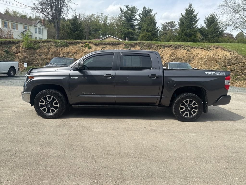 2019 Toyota Tundra SR5 5.7L V8