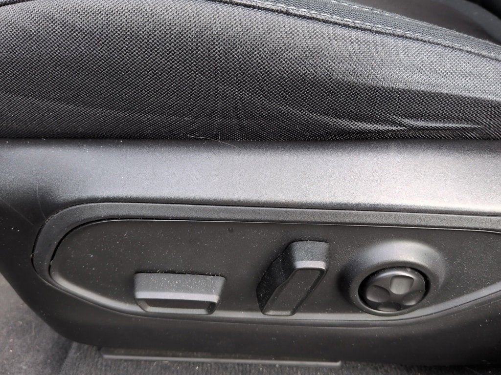 2024 Jeep Grand Cherokee Laredo X 4x4