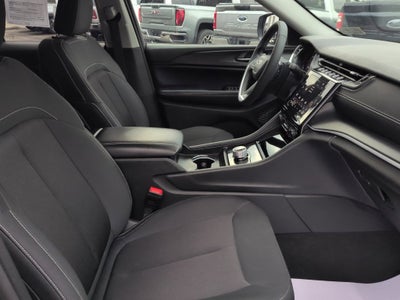 2024 Jeep Grand Cherokee Laredo X 4x4