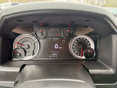 2018 RAM 1500 Big Horn Crew Cab 4x4 5'7" Box