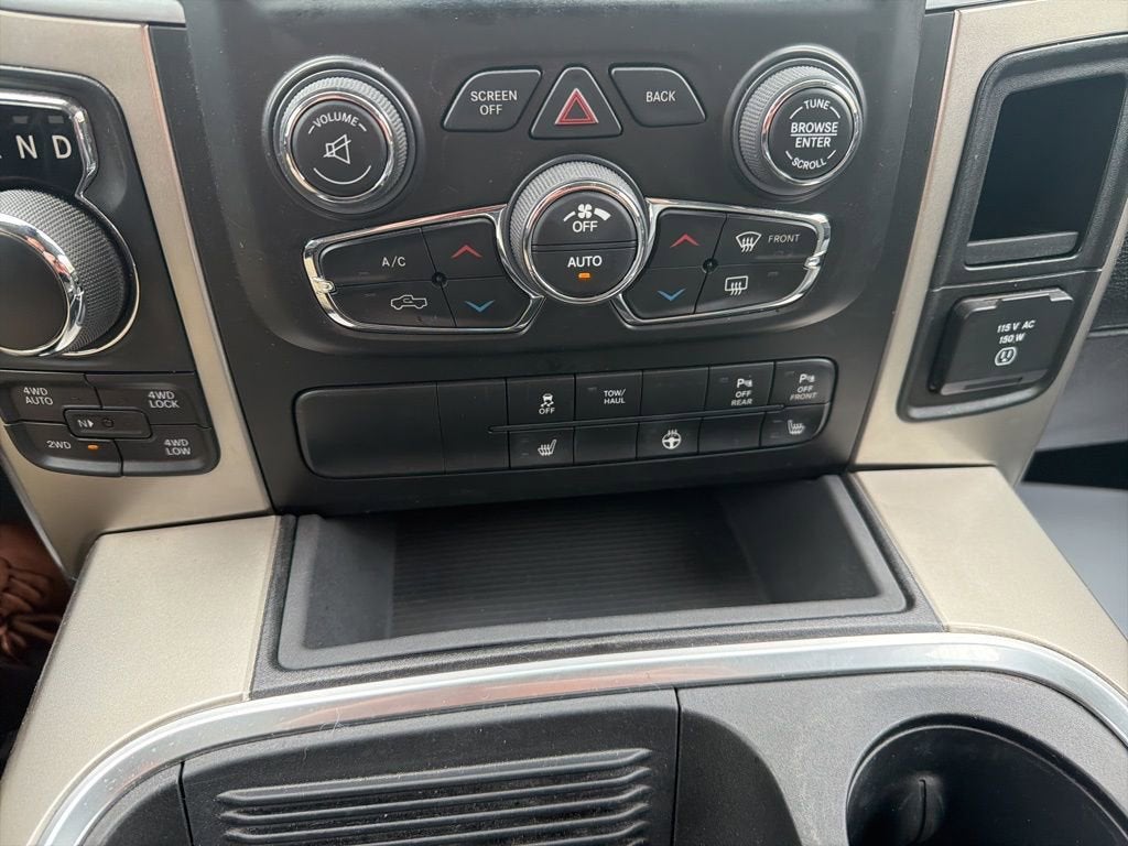 2018 RAM 1500 Big Horn Crew Cab 4x4 5'7" Box