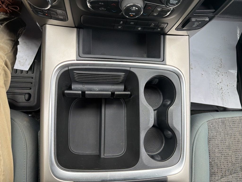 2018 RAM 1500 Big Horn Crew Cab 4x4 5'7" Box