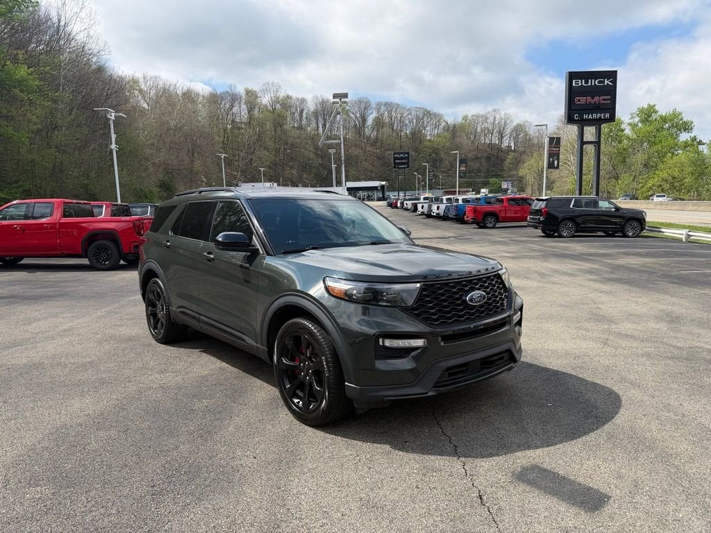 2022 Ford Explorer ST
